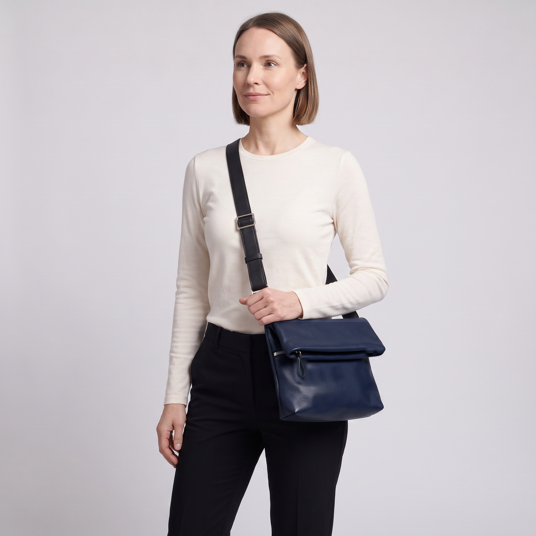 Überschlagtasche  London M aus Softnappa