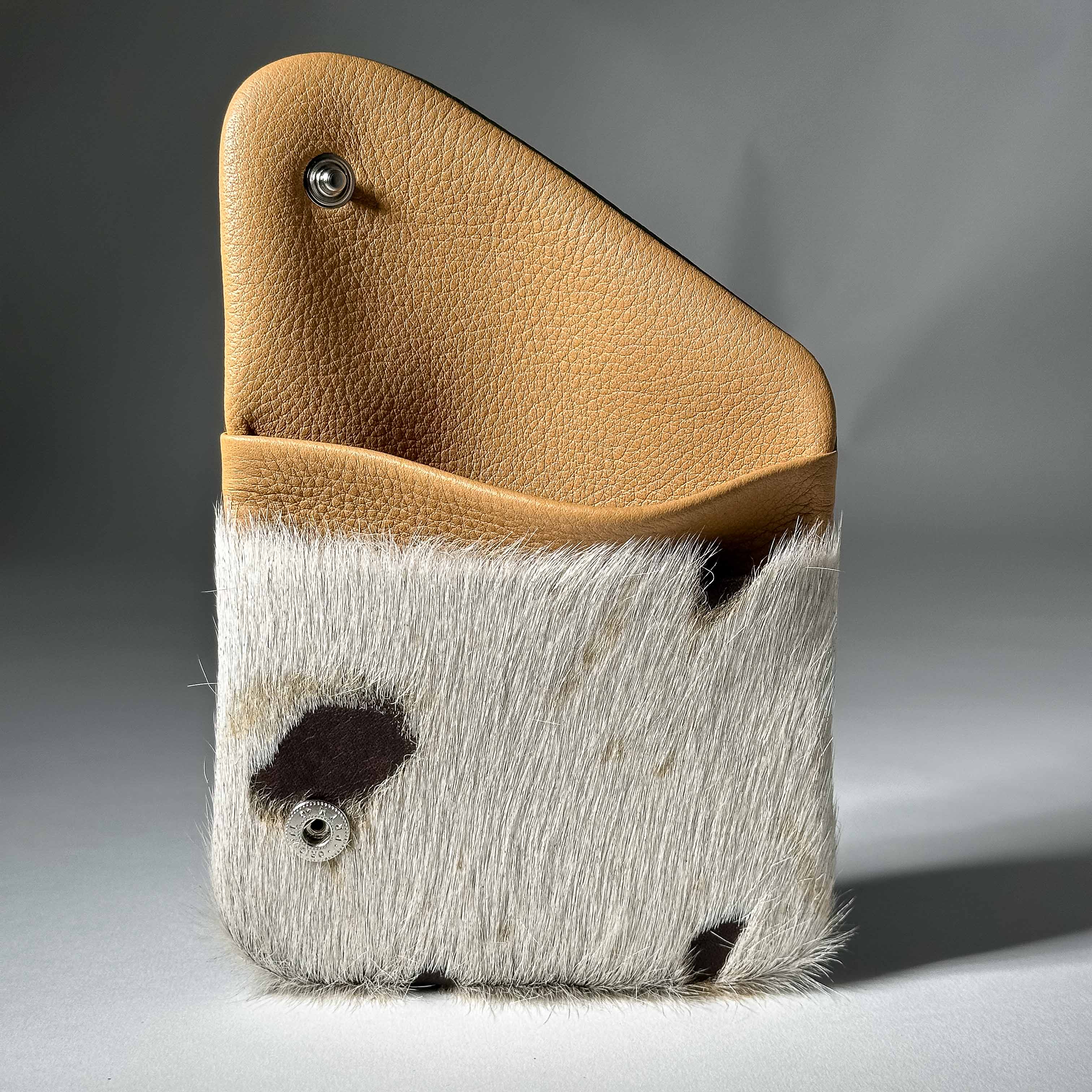 Pago M wallet in cowhide