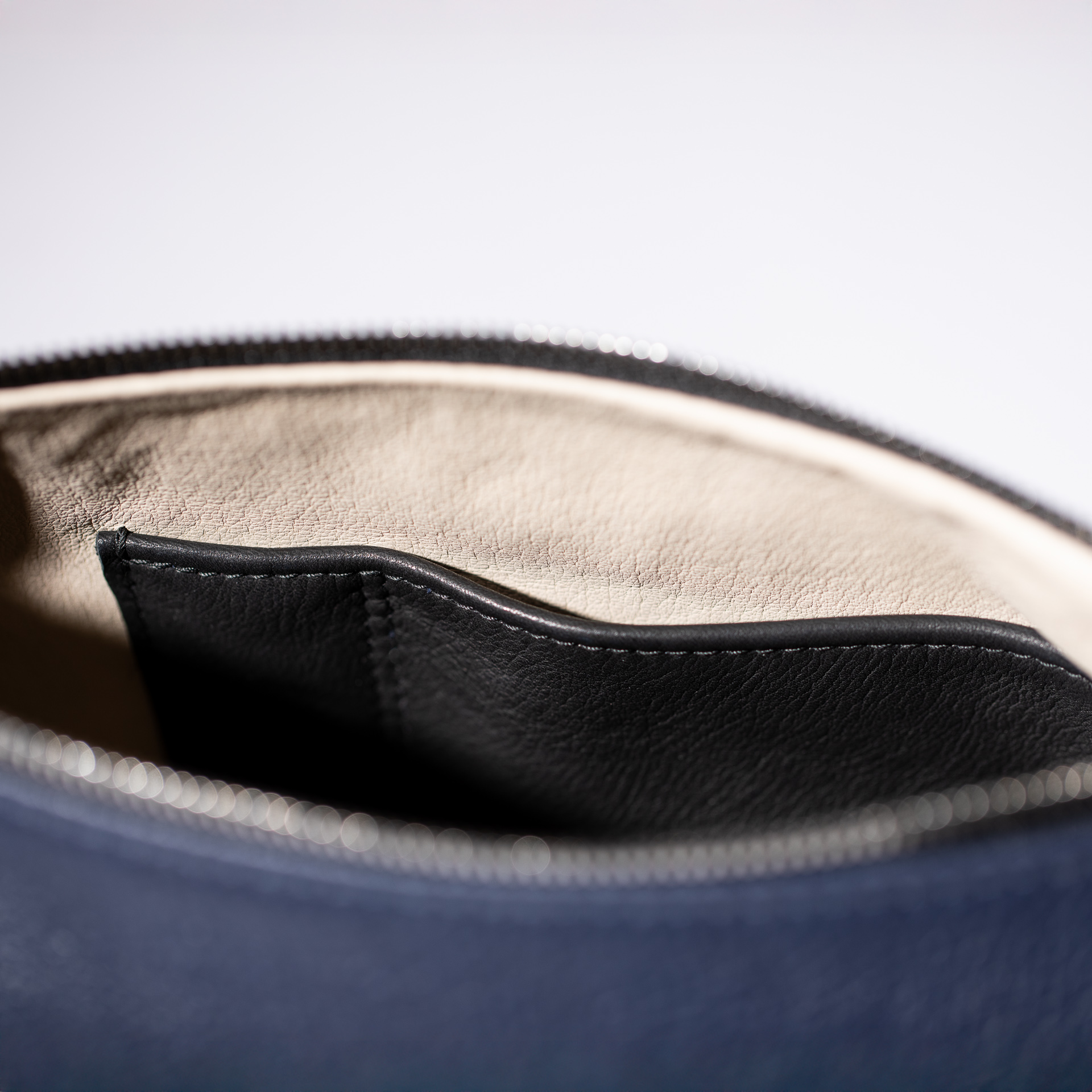 Umhängetasche Dublin S aus Softnappa