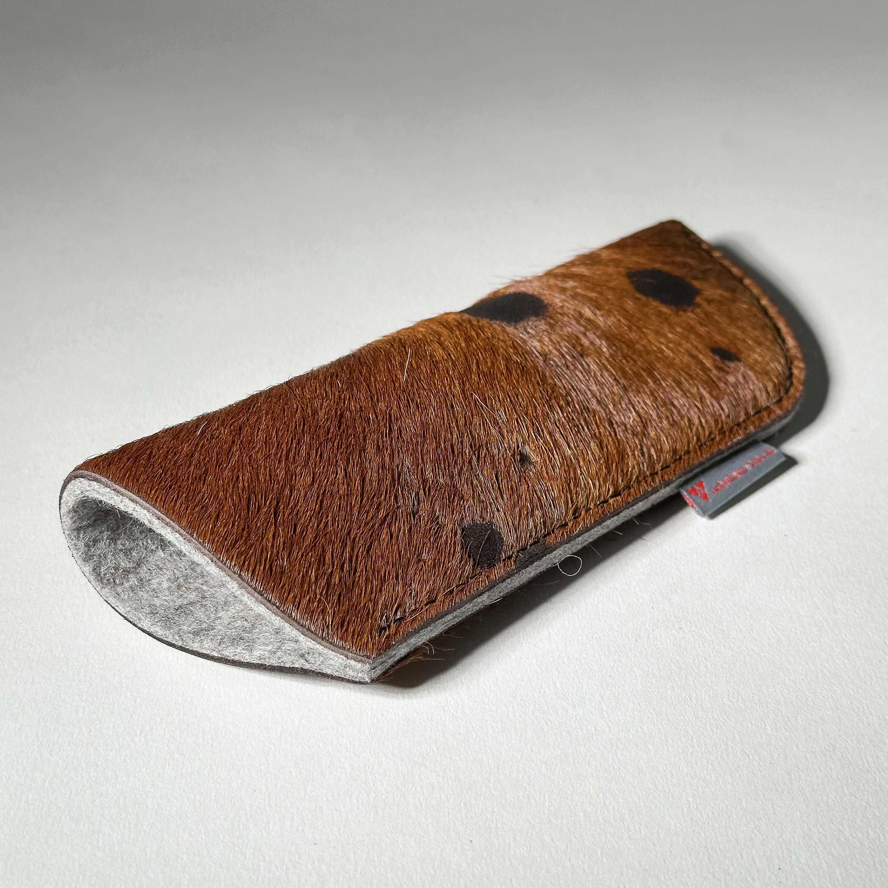 Split - glasses case in cowhide