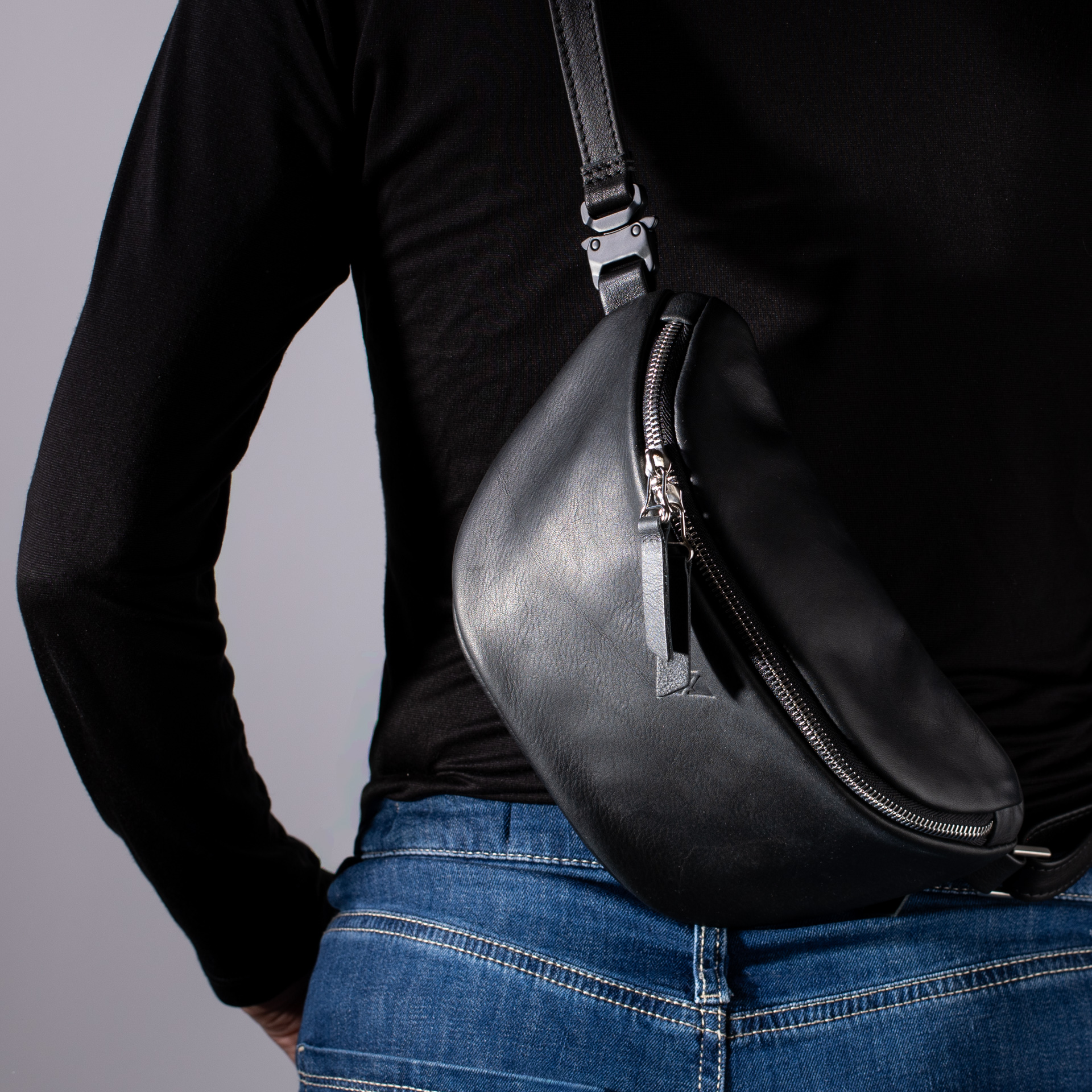 Bauchtasche Marseille S aus Olivenleder