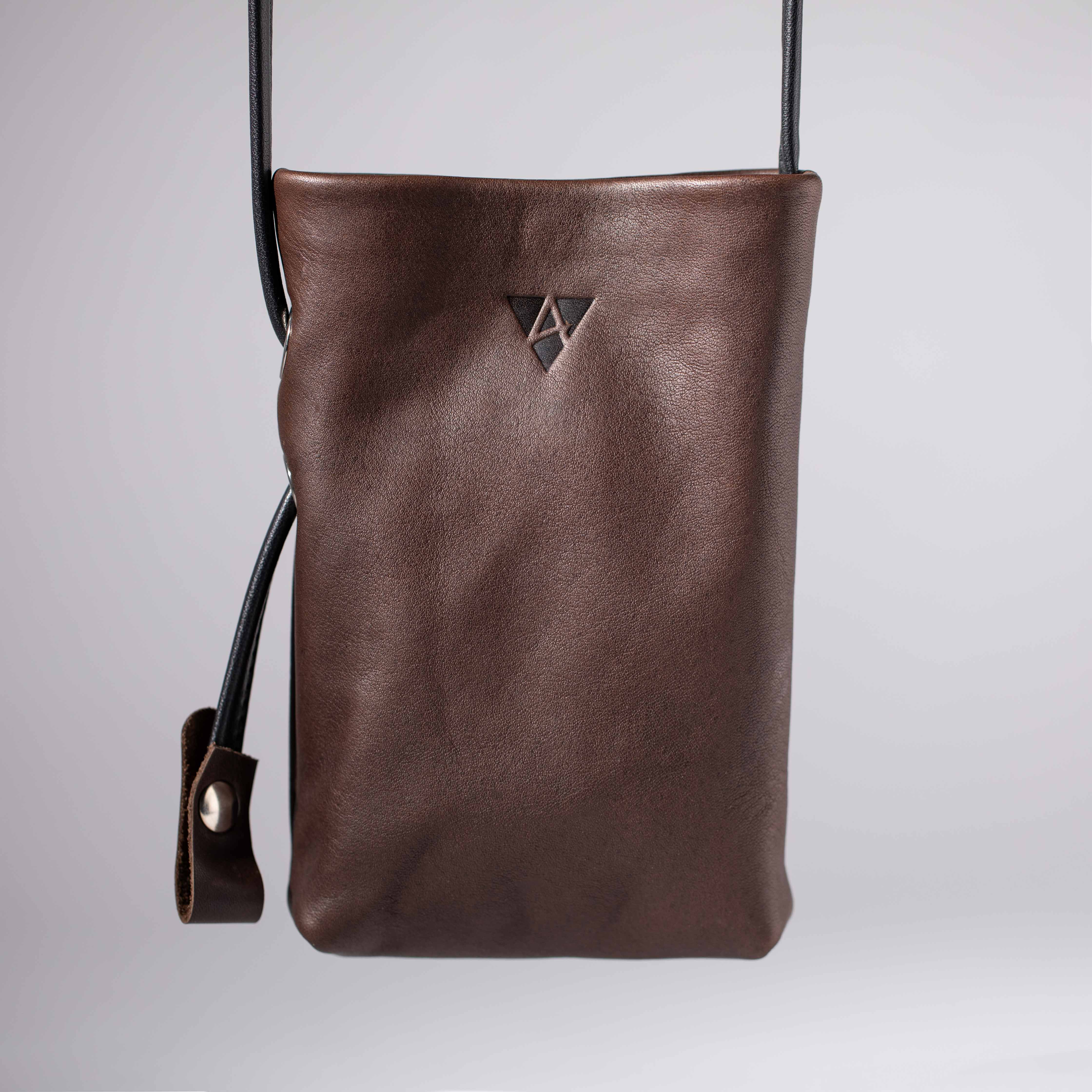 Shoulder bag Davos in olive leather