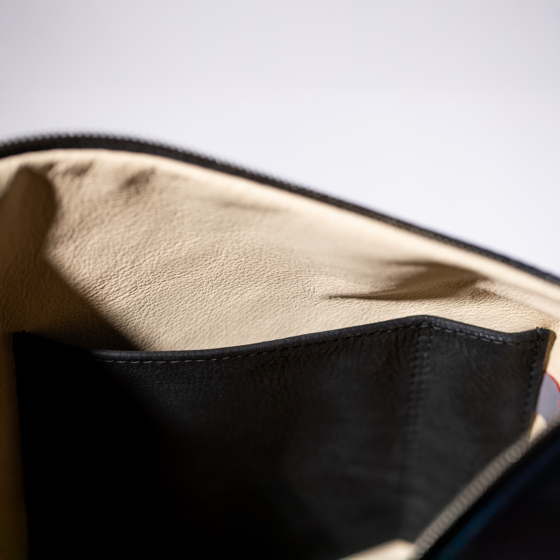 Beuteltasche Dallas L aus Softnappa