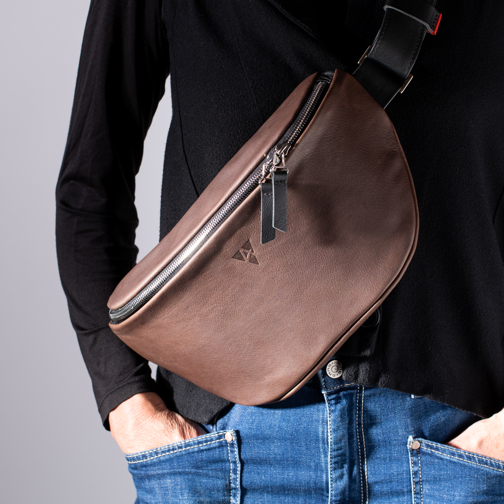 Bauchtasche Marseille M aus Olivenleder