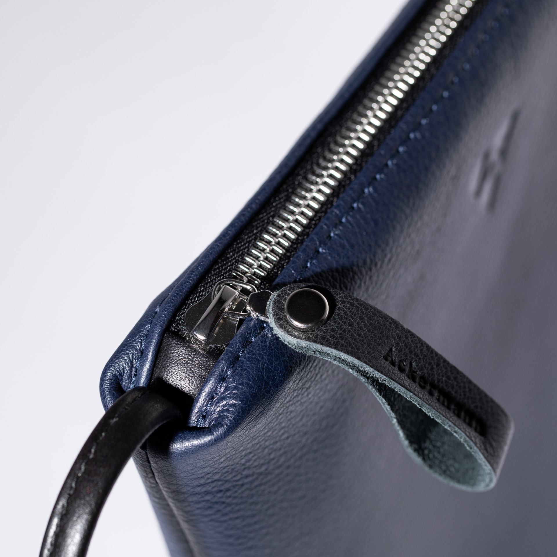 Umhängetasche Sevilla aus Softnappa