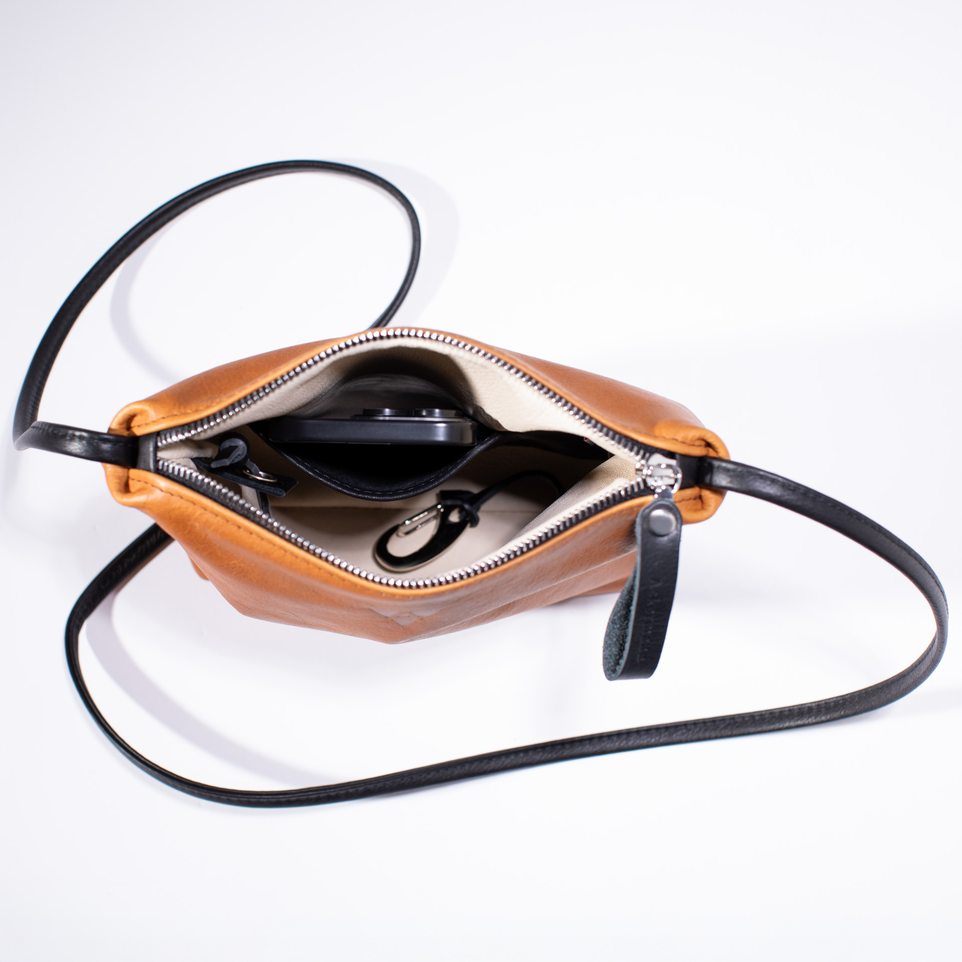 Umhängetasche Sevilla aus Olivenleder