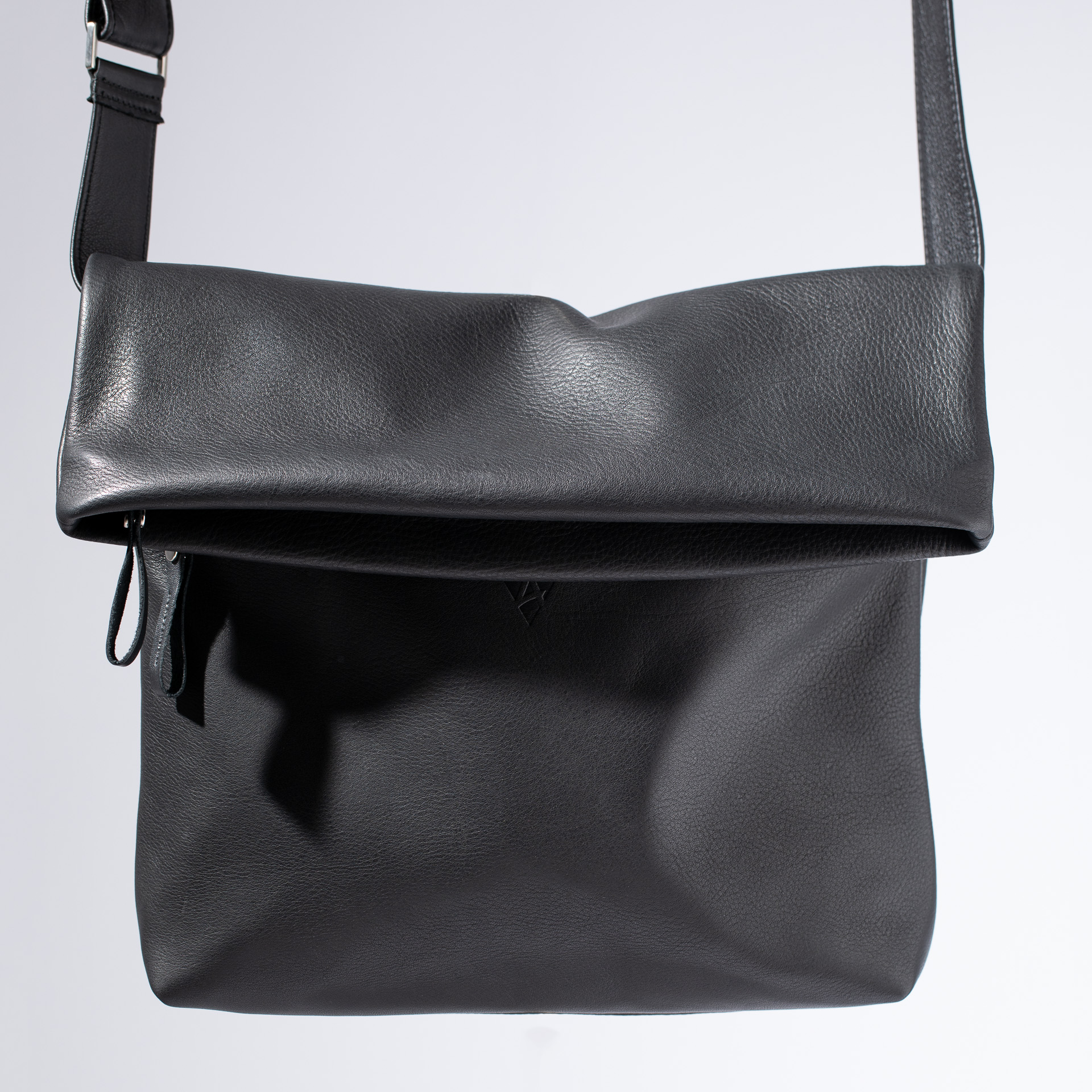 Überschlagtasche London L aus Softnappa