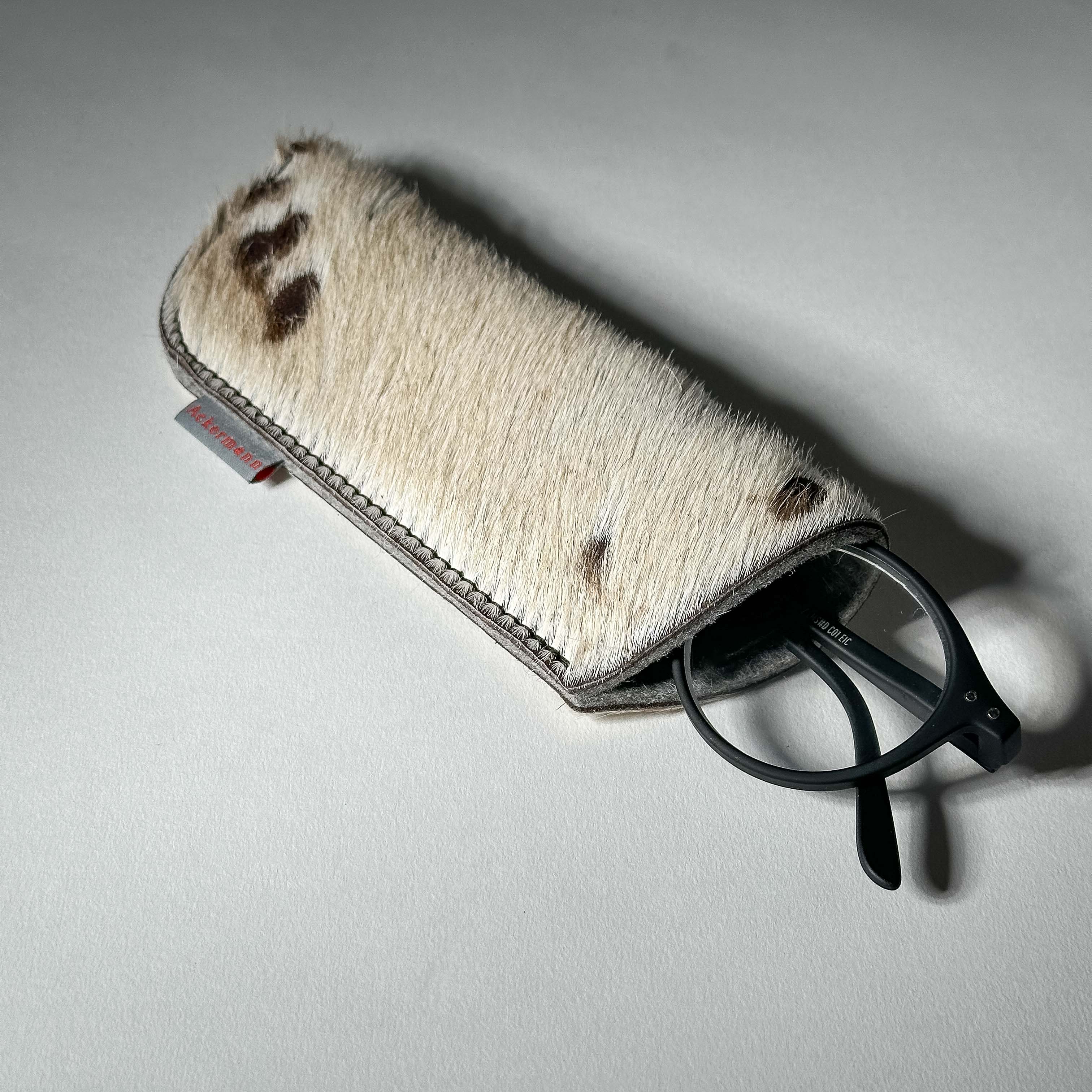 Split - glasses case in cowhide