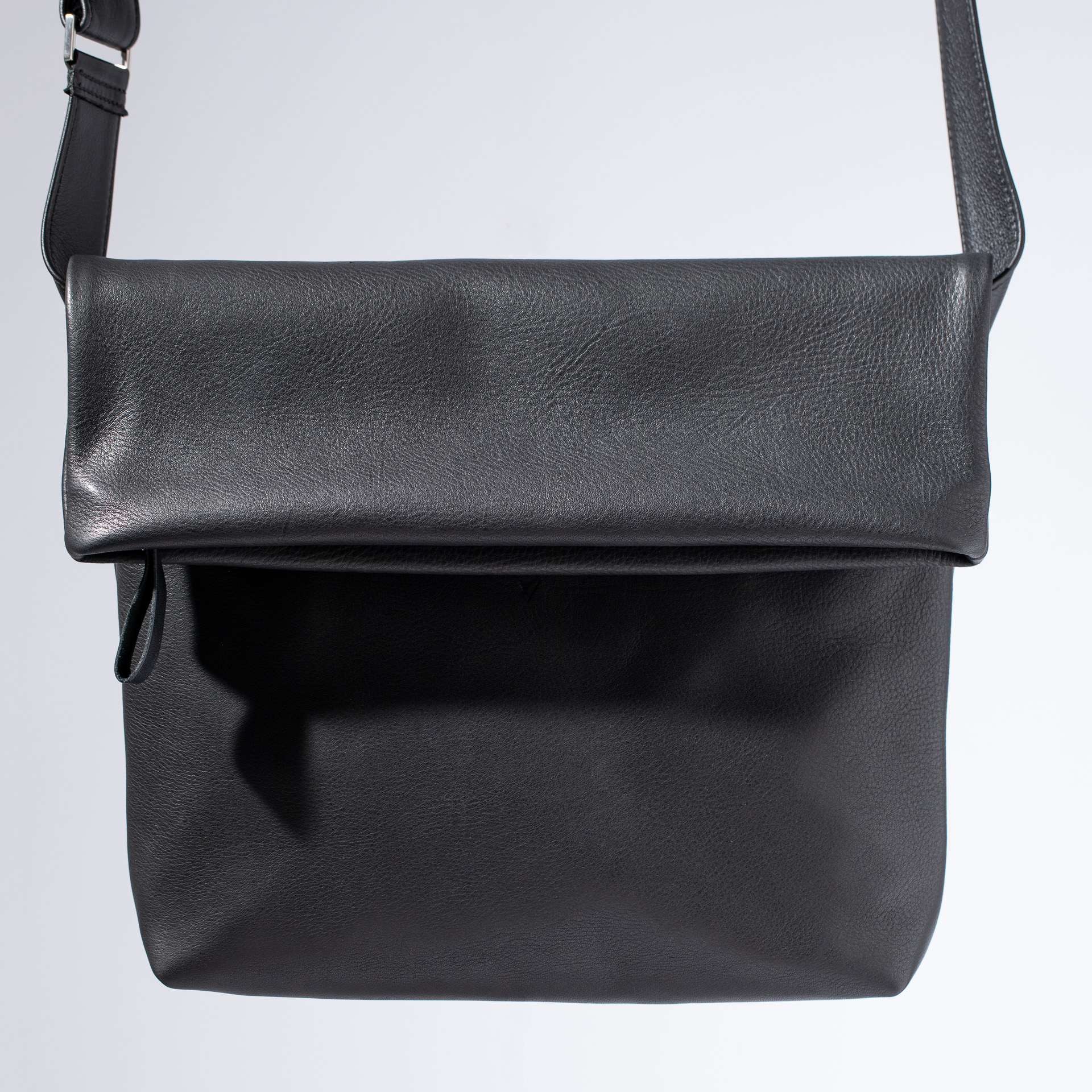 Überschlagtasche London L aus Softnappa