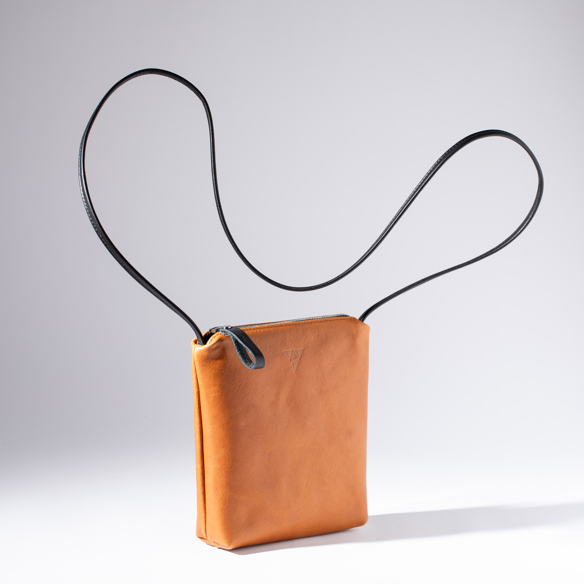 Umhängetasche Sevilla aus Olivenleder