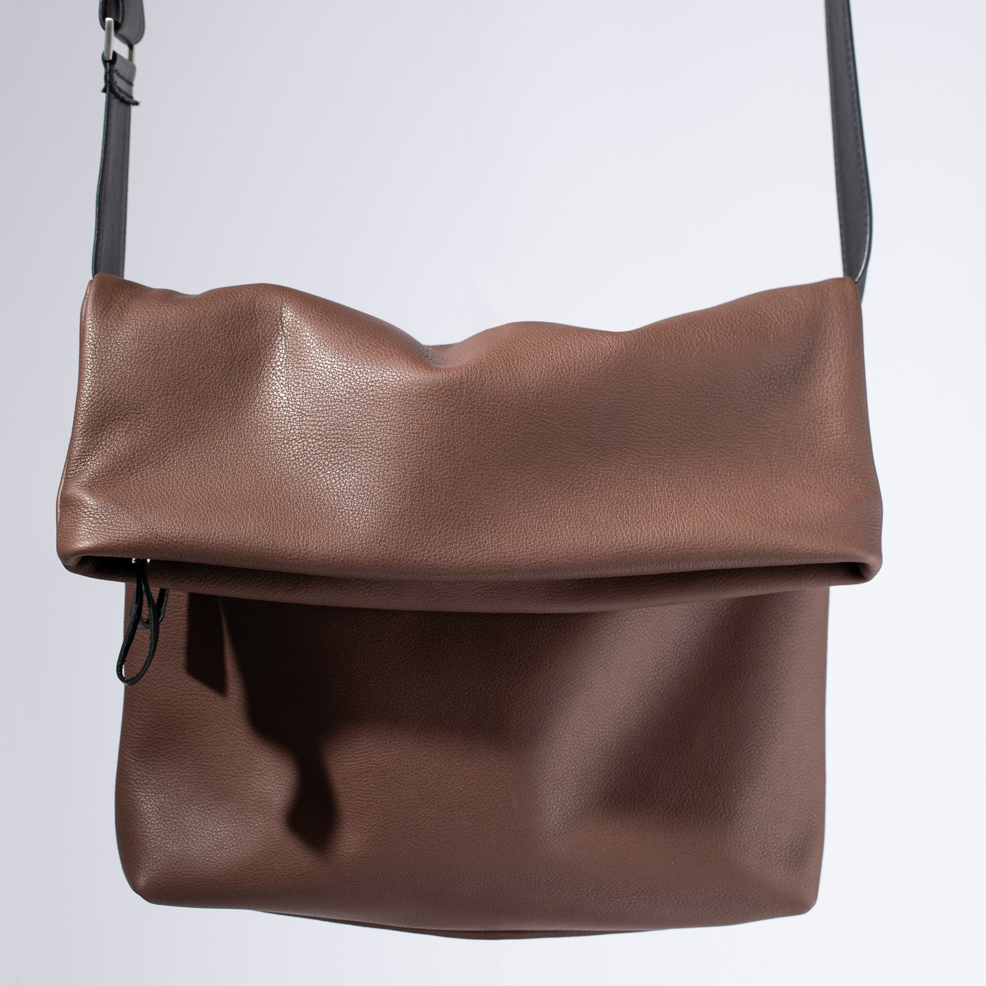 Überschlagtasche London L aus Softnappa