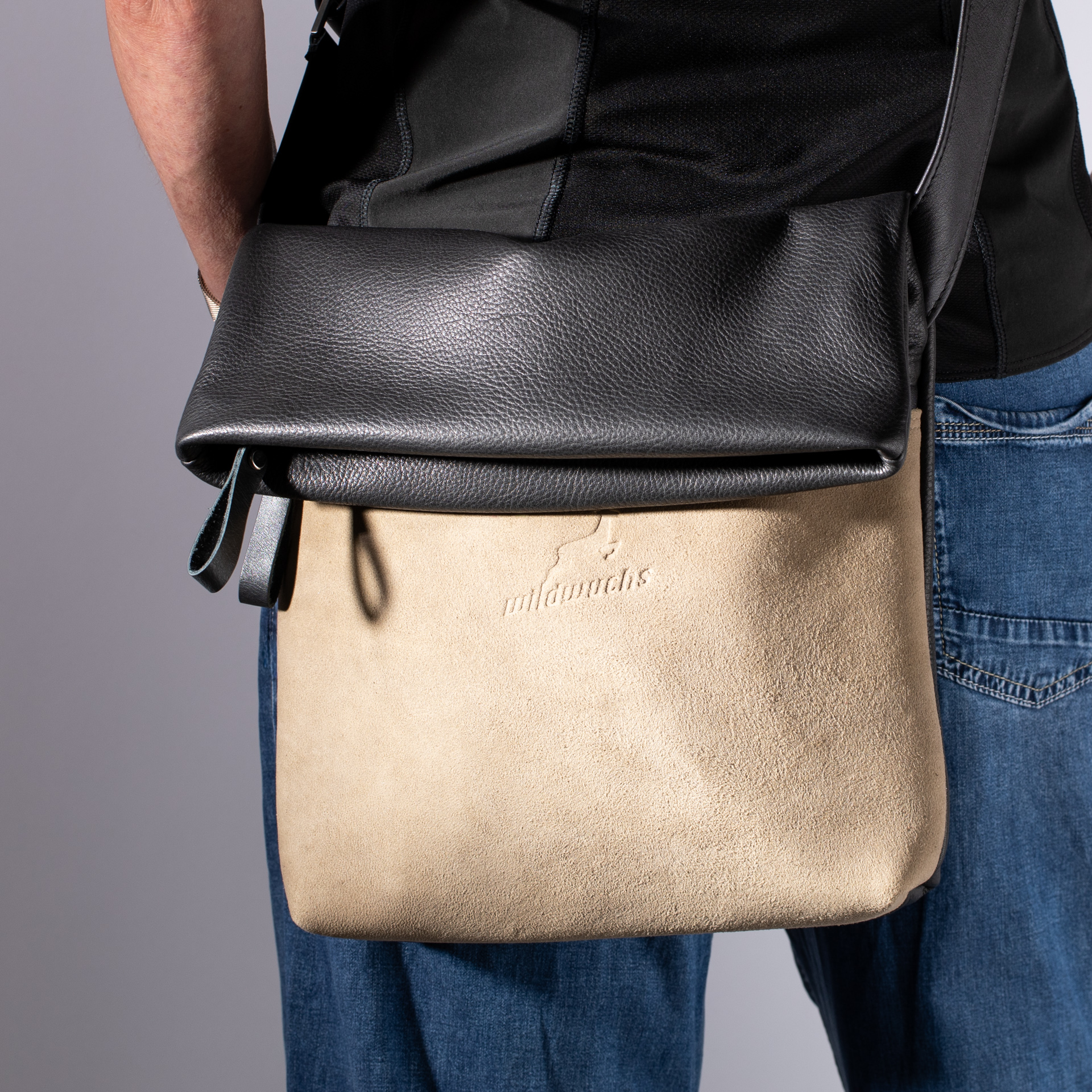 Überschlagtasche  London M aus Hirschleder