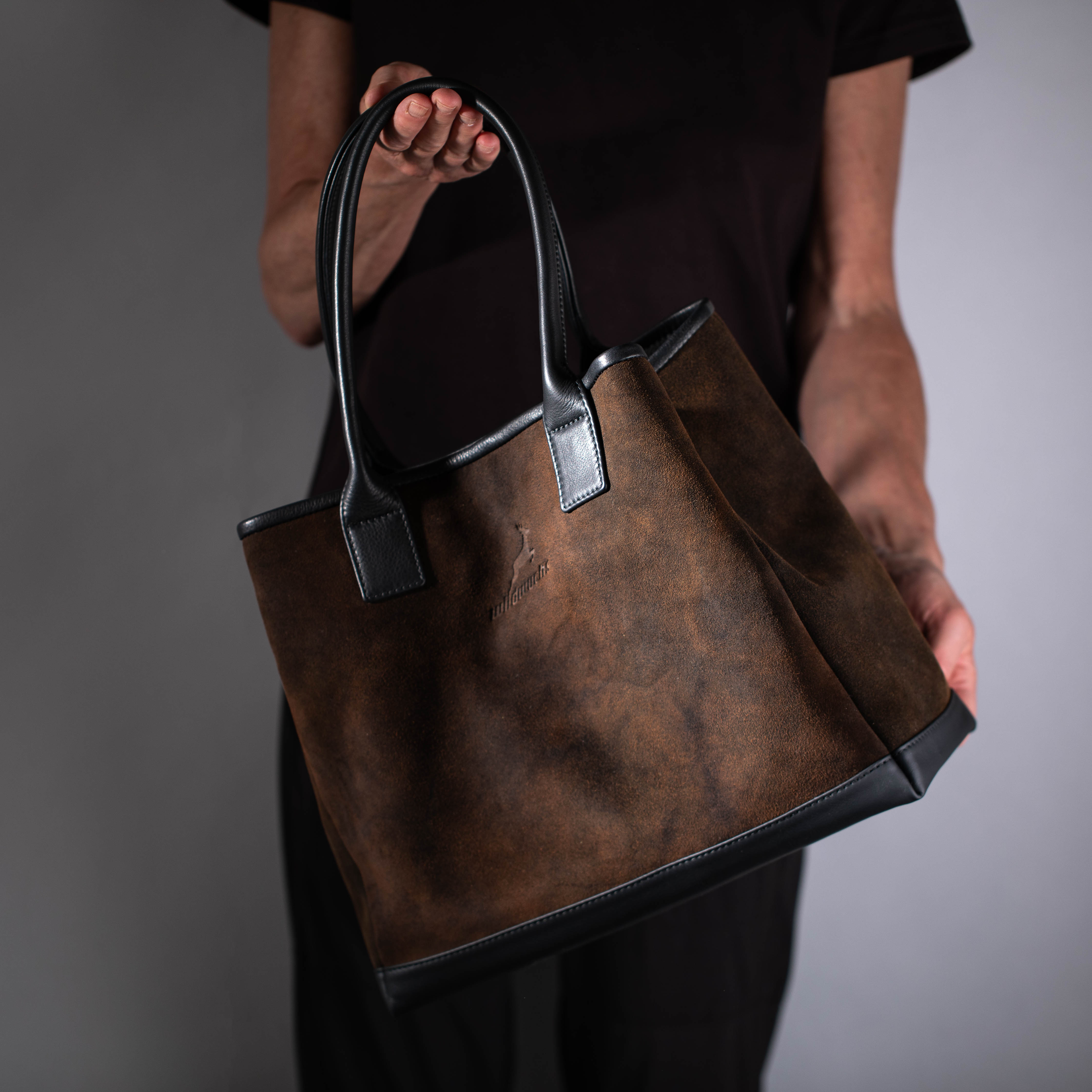 Shopper Lissabon made of deerskin