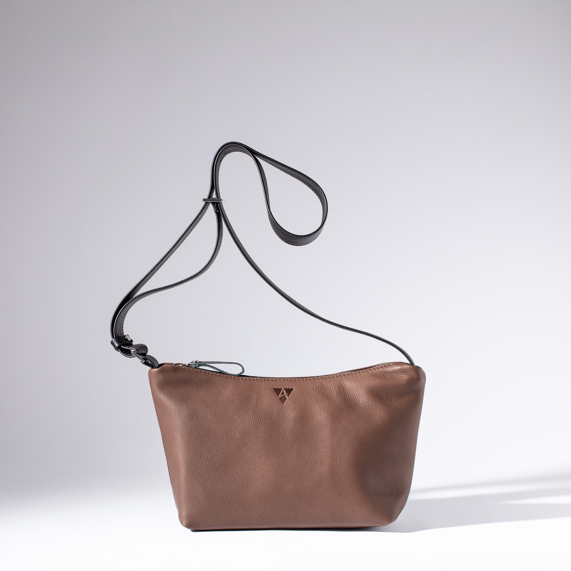 Umhängetasche Dublin S aus Softnappa