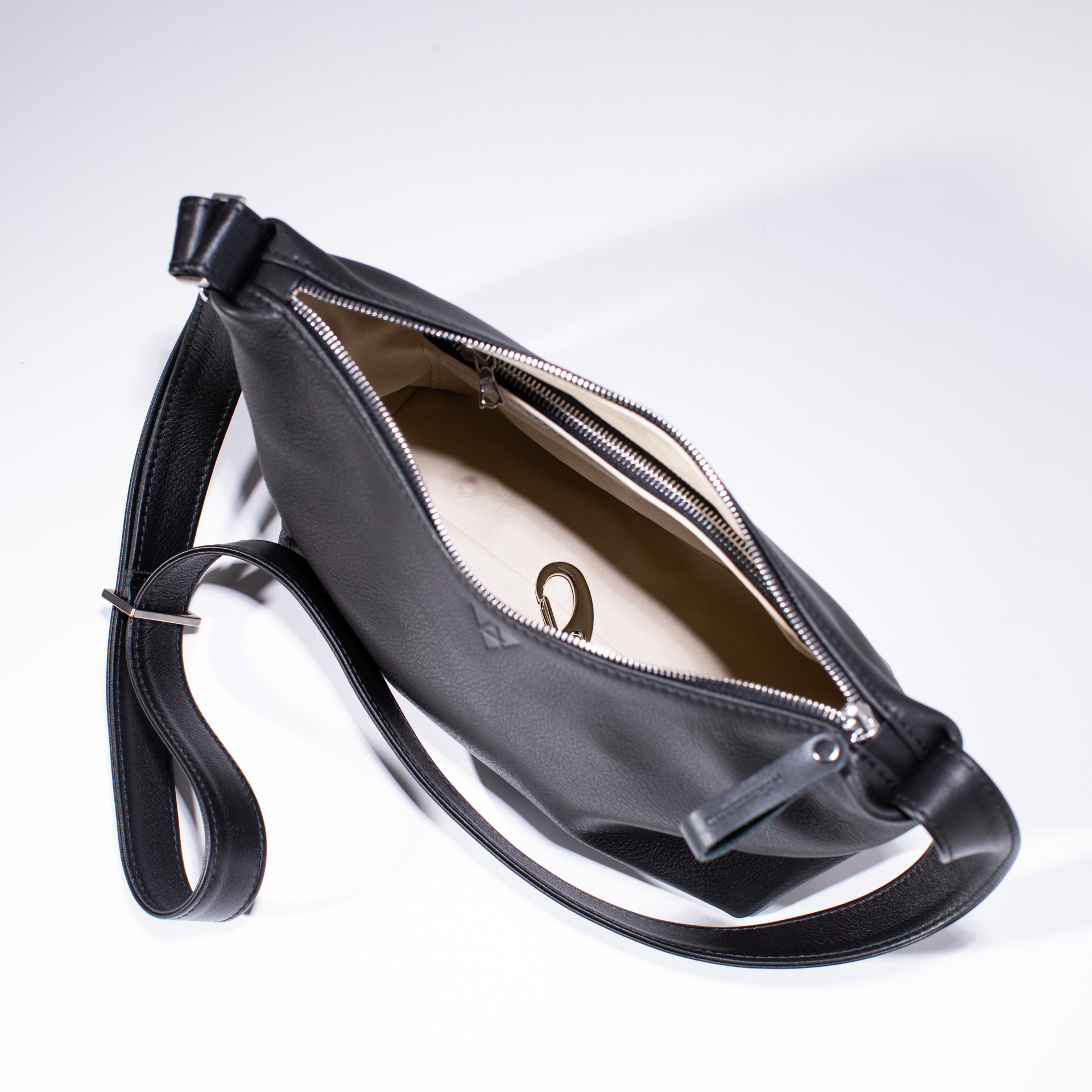 Umhängetasche Dublin S aus Softnappa