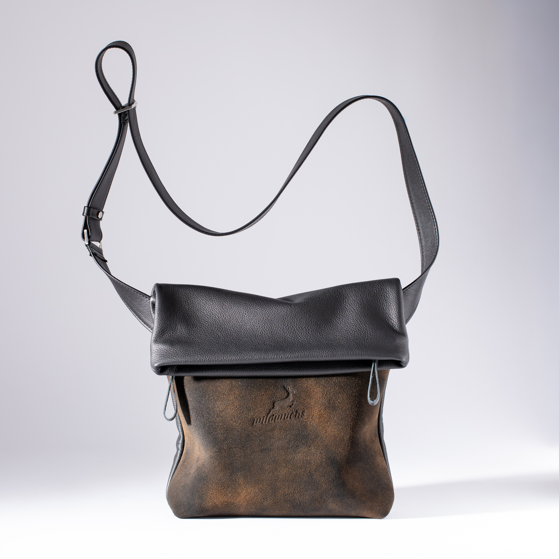 Überschlagtasche  London M aus Hirschleder