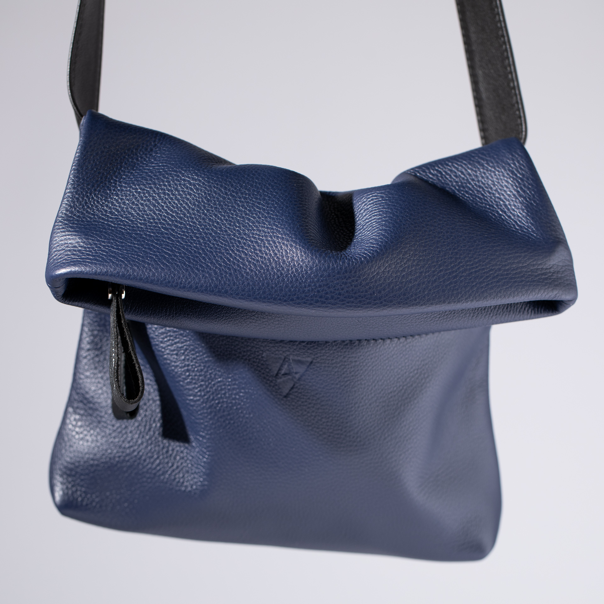 Überschlagtasche  London S aus Softnappa