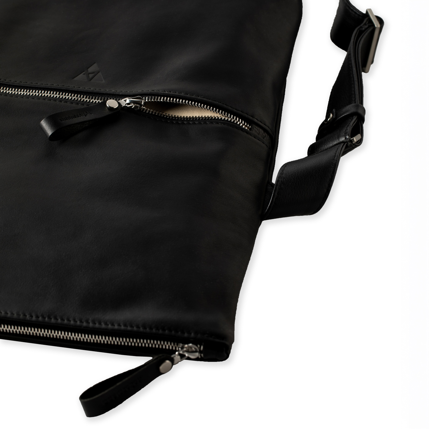Überschlagtasche  London M aus Olivenleder