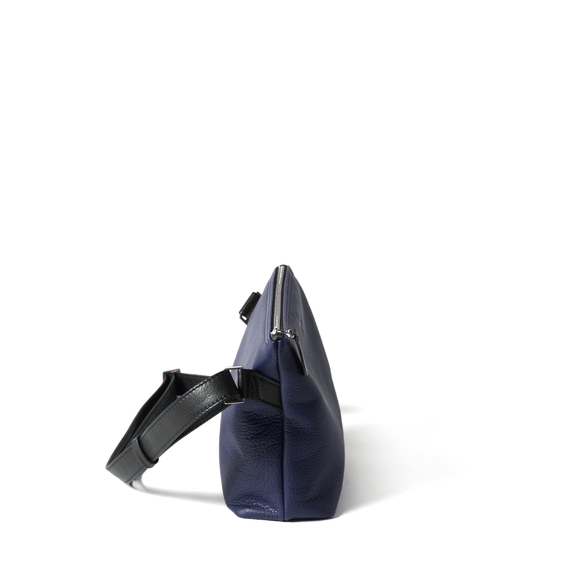 Umhängetasche Helsinki M aus Softnappa