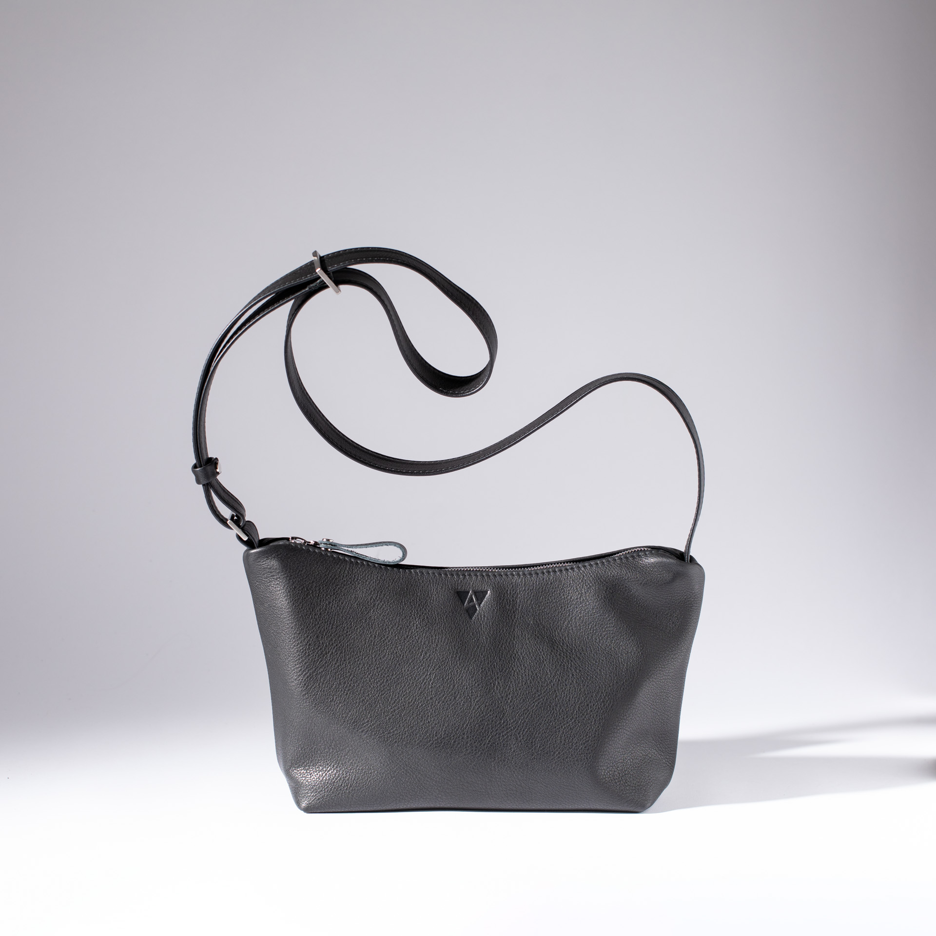 Umhängetasche Dublin S aus Softnappa