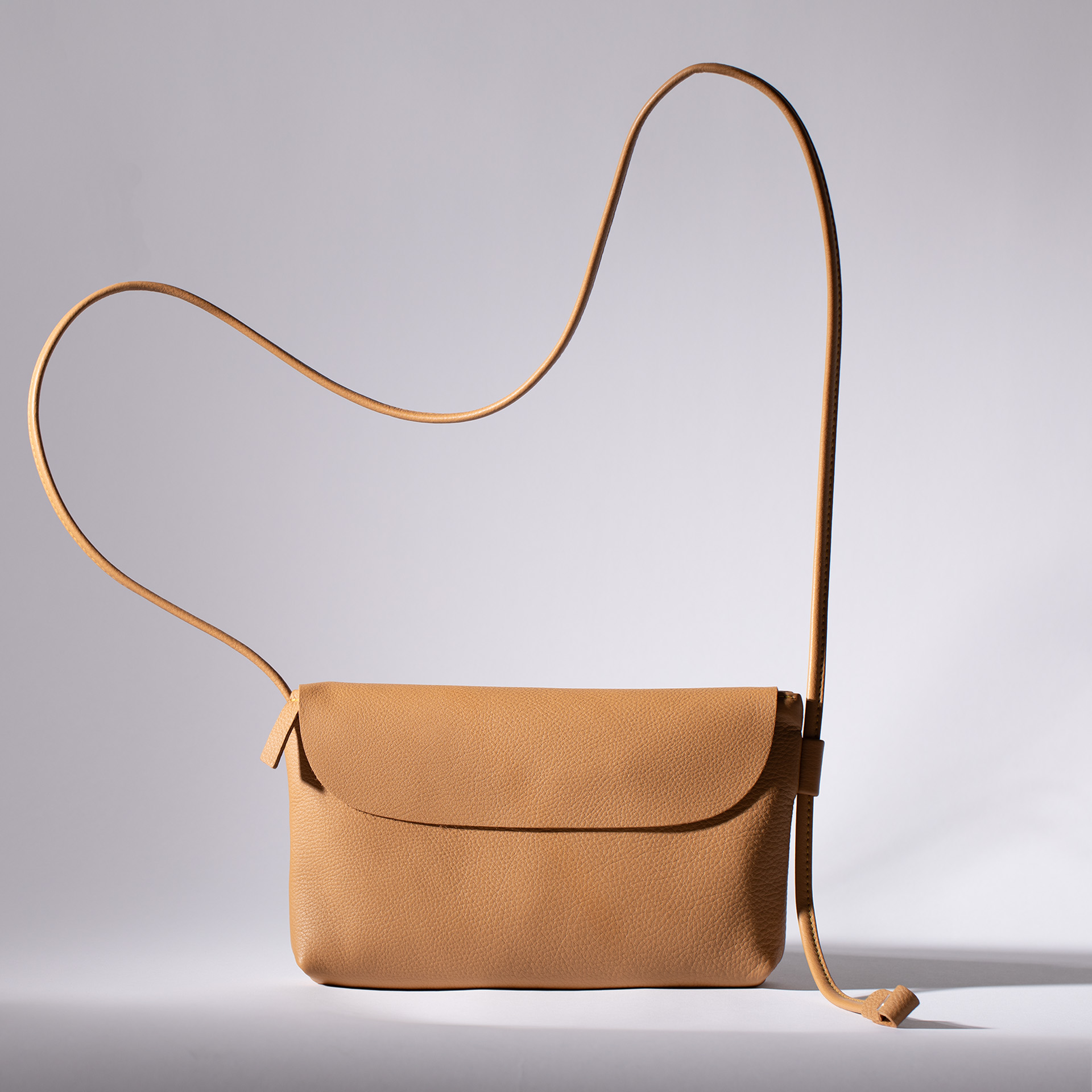 Schultertasche Sydney aus Rindleder